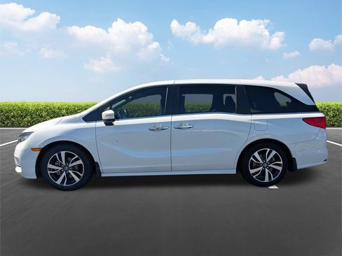 Used 2023 Honda Odyssey Touring image 8