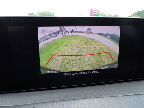 Used 2022 MAZDA MAZDA3 Sedan FWD image 11