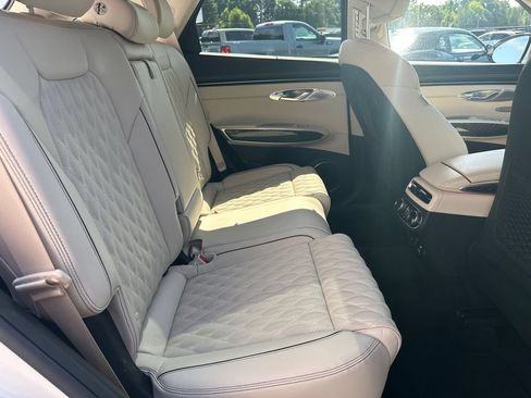 Used 2022 Genesis GV70 3.5T Sport w/ Sport Prestige Package AWD/4WD image 16