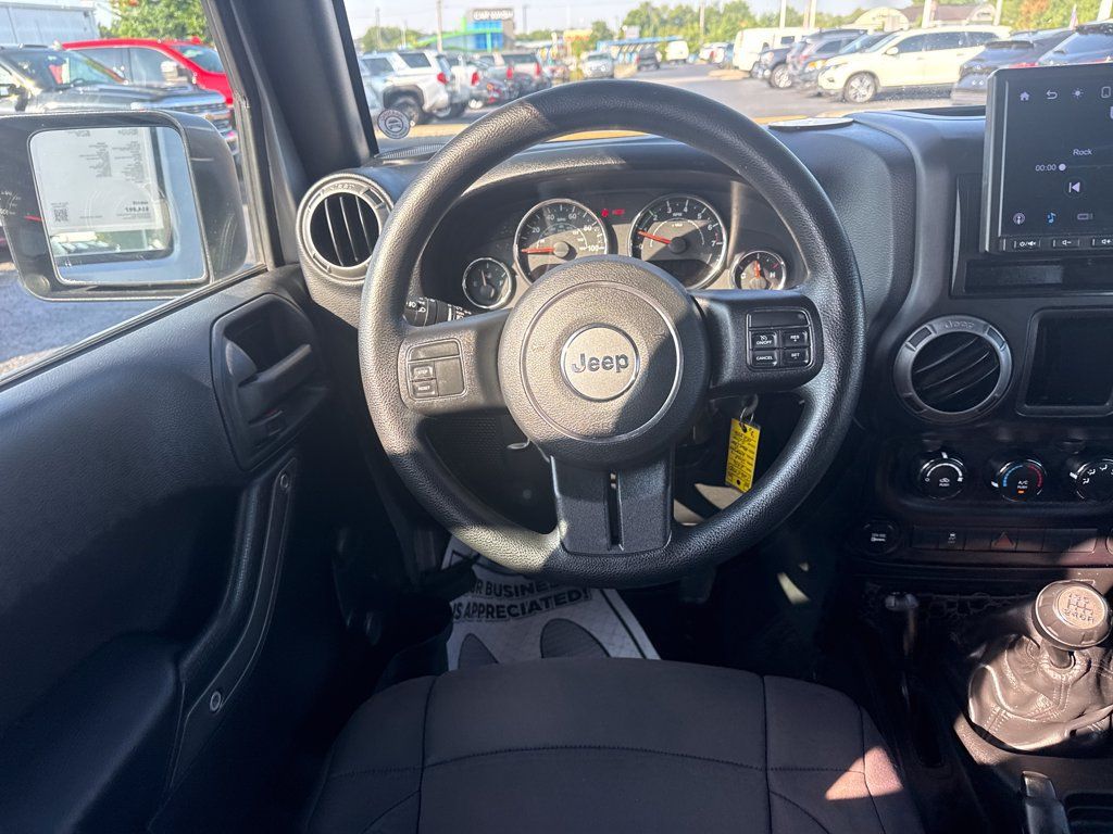 Used 2016 Jeep Wrangler Unlimited Sport AWD/4WD image 15