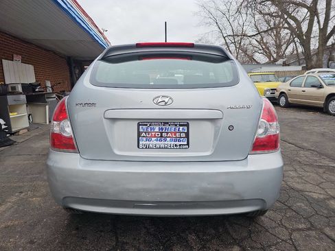 Used 2008 Hyundai Accent GS image 4