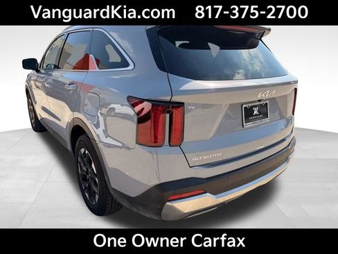 Certified 2025 Kia Sorento S image 2