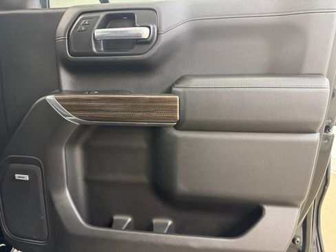 Used 2020 Chevrolet Silverado 1500 LT Trail Boss image 28