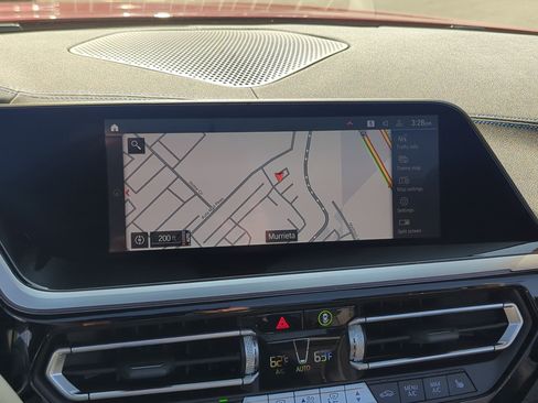 Certified 2024 BMW Z4 M40i w/ Premium Package image 24