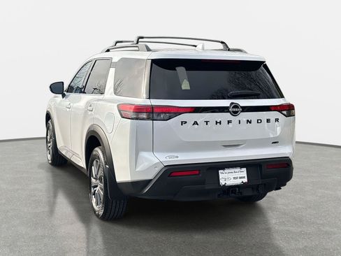 New 2025 Nissan Pathfinder SV image 7