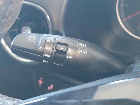 Used 2021 Kia Forte GT-Line FWD image 17