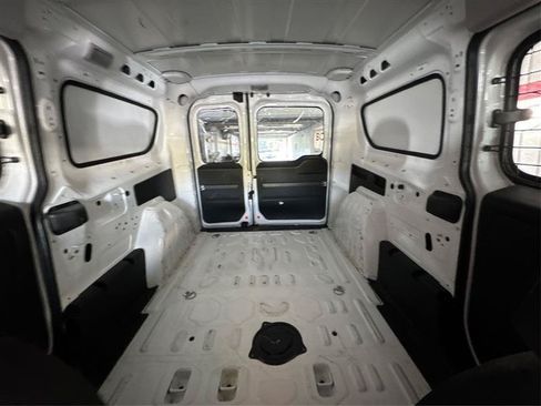 Used 2018 RAM ProMaster City Tradesman FWD image 15