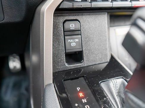 Used 2022 Toyota Tundra Limited w/ TRD Off-Road Package AWD/4WD image 31