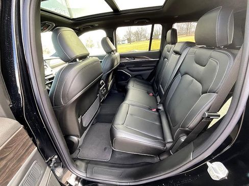 New 2026 Jeep Grand Cherokee Limited w/ Limited Altitude Package image 28