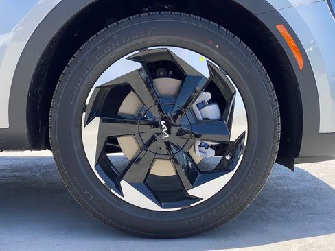 New 2026 Kia Sorento EX FWD image 8