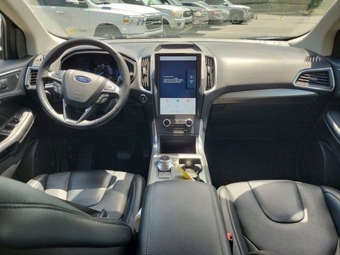Used 2022 Ford Edge Titanium AWD/4WD image 21