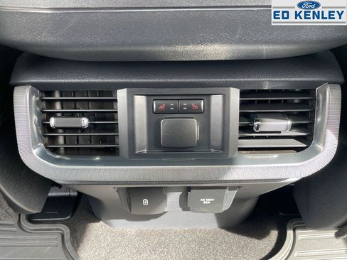 Used 2024 Ford F150 Platinum image 8