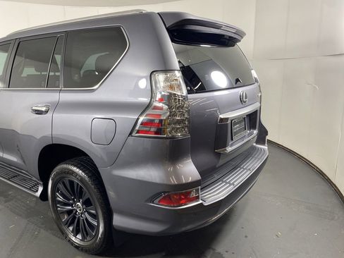 Certified 2023 Lexus GX 460 Luxury image 9