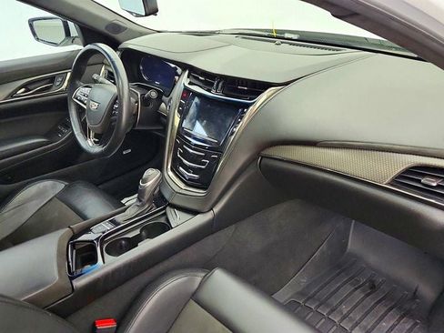 Used 2019 Cadillac CTS V w/ Carbon Fiber Package image 27