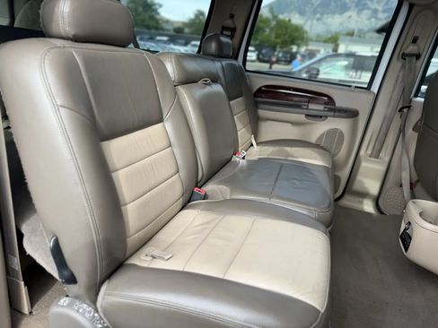 Used 2004 Ford Excursion Eddie Bauer AWD/4WD image 18