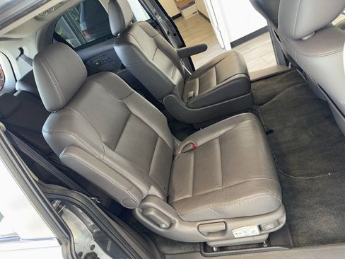 Used 2016 Honda Odyssey EX-L image 29