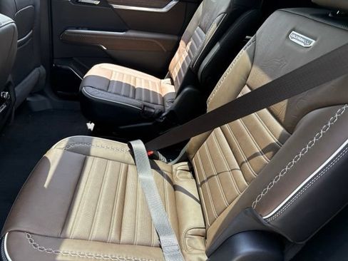New 2026 GMC Acadia Denali Ultimate AWD/4WD image 5