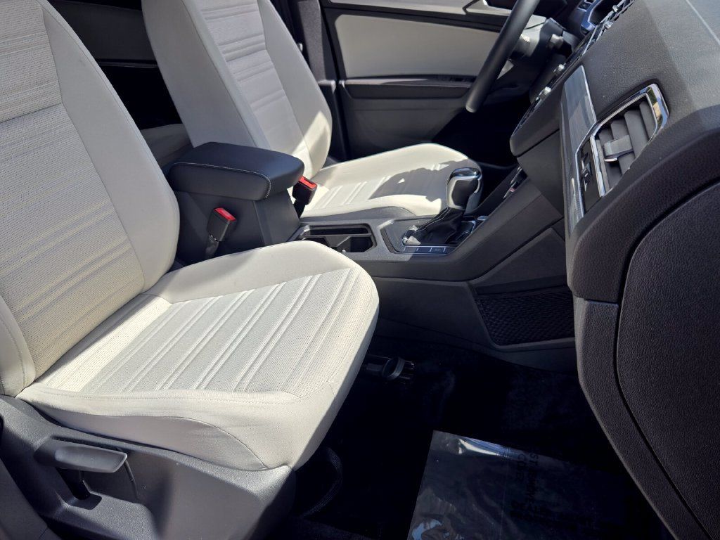 Certified 2024 Volkswagen Tiguan S FWD image 20