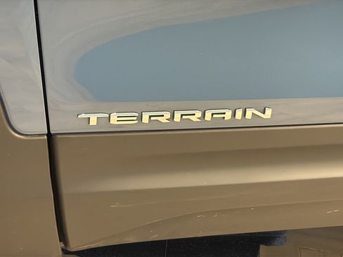 Used 2024 GMC Terrain SLE w/ Fleet Convenience Package AWD/4WD image 37