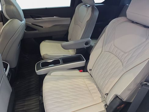 New 2026 INFINITI QX60 Autograph image 14