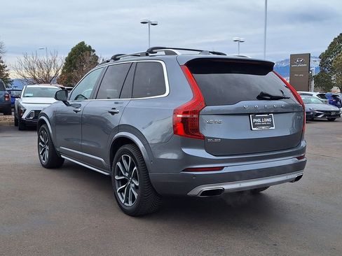 Used 2018 Volvo XC90 T6 Momentum image 5