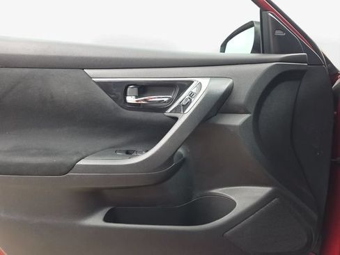 Used 2014 Nissan Altima 2.5 SV w/ Convenience Package FWD image 26