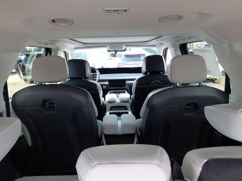 New 2026 Lincoln Navigator L Reserve image 51