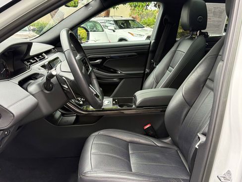 Used 2023 Land Rover Range Rover Evoque R-Dynamic SE AWD/4WD image 5