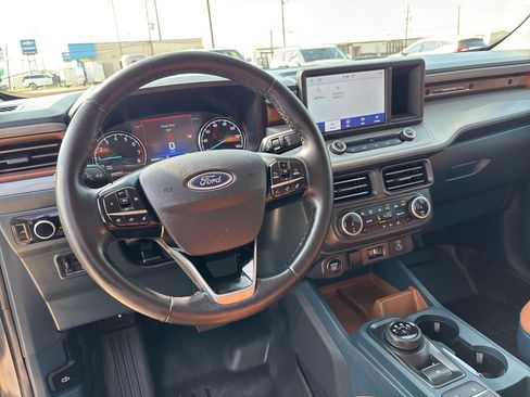 Used 2023 Ford Maverick Lariat w/ Lariat Luxury Package image 13