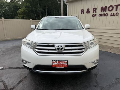 Used 2011 Toyota Highlander SE w/ Tow Pkg AWD/4WD image 10