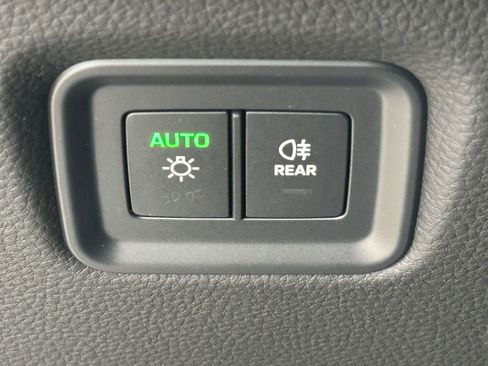 New 2026 Porsche Cayenne Coupe image 29