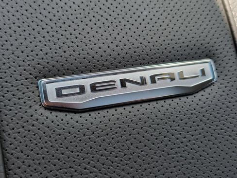 New 2026 GMC Sierra 3500 Denali w/ Denali Reserve Package AWD/4WD image 32
