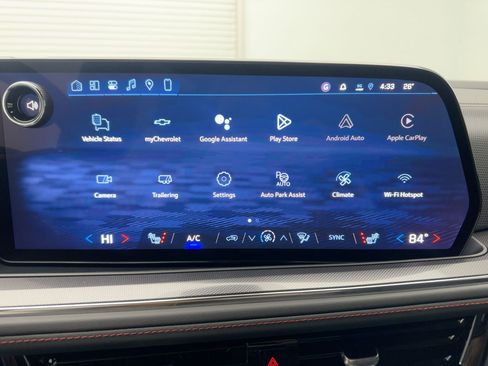 New 2026 Chevrolet Suburban RST w/ Sun And Tow Package image 22