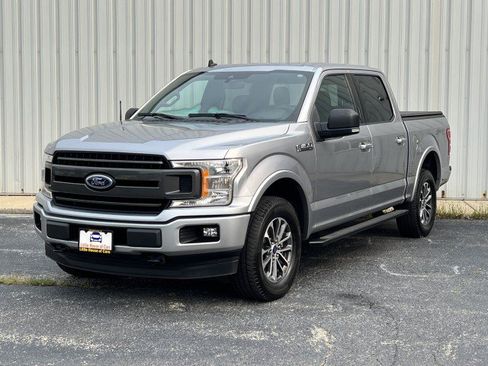 Used 2020 Ford F150 XLT w/ Equipment Group 302A Luxury AWD/4WD image 3