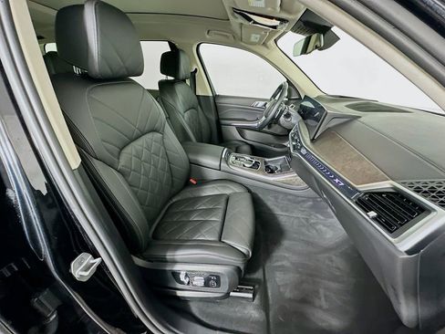 Certified 2023 BMW X7 xDrive40i w/ Premium Package image 30