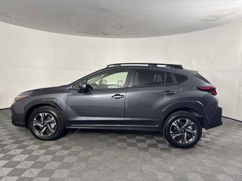 Used 2025 Subaru Crosstrek 2.0i Premium image 6