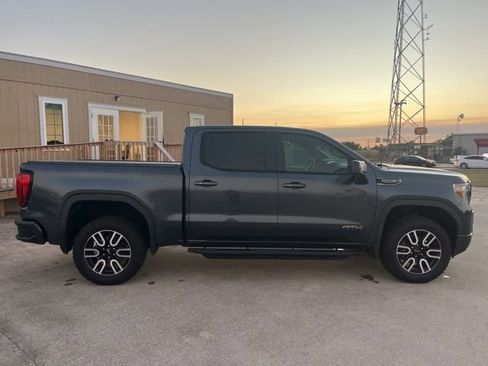 Used 2019 GMC Sierra 1500 AT4 w/ AT4 Premium Package image 6