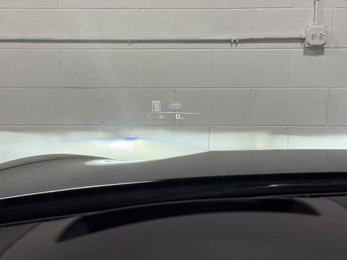 Used 2023 Porsche Panamera 4 Platinum Edition AWD/4WD image 38