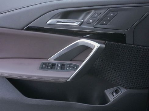 Certified 2025 BMW X1 xDrive28i image 28