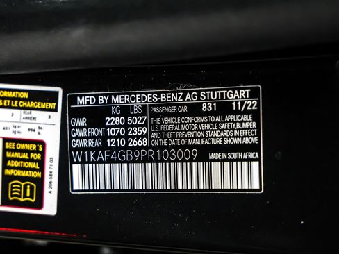 Used 2023 Mercedes-Benz C 300 Sedan image 25