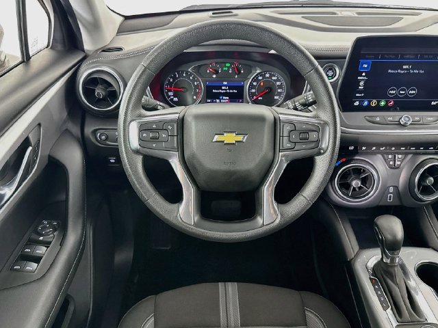 Used 2023 Chevrolet Blazer LT w/ Driver Confidence Package FWD image 14