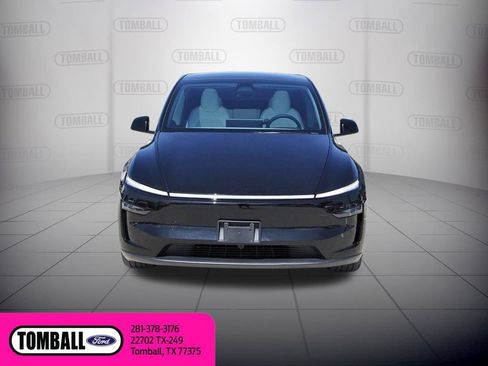 Used 2026 Tesla Model Y 2WD image 2