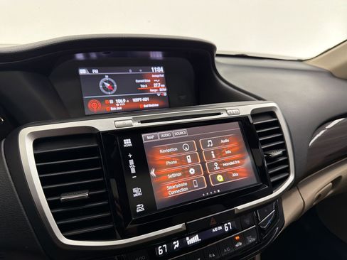 Used 2016 Honda Accord EX-L image 24