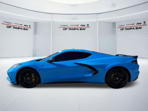 Used 2021 Chevrolet Corvette Stingray Preferred Cpe w/ Z51 Performance Package RWD image 3