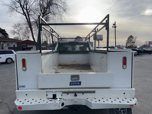 Used 2019 Ford F350 XL w/ Power Equipment Group image 4