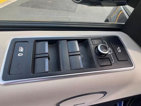 Used 2016 Land Rover Range Rover HSE AWD/4WD image 54