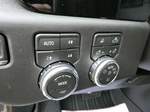 New 2026 GMC Sierra 1500 Elevation AWD/4WD image 21