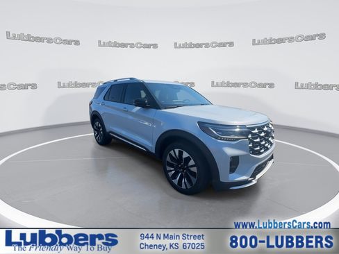 Used 2025 Ford Explorer Platinum w/ LUX Leather Package AWD/4WD image 2