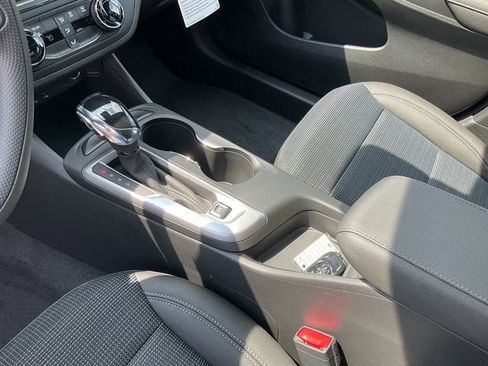 New 2026 Buick Envista Preferred image 10