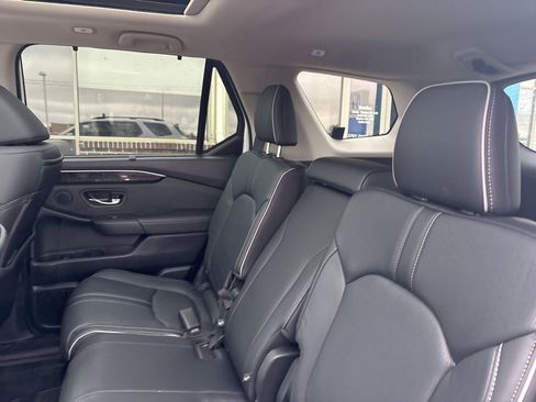 Used 2025 Honda Pilot Elite image 43